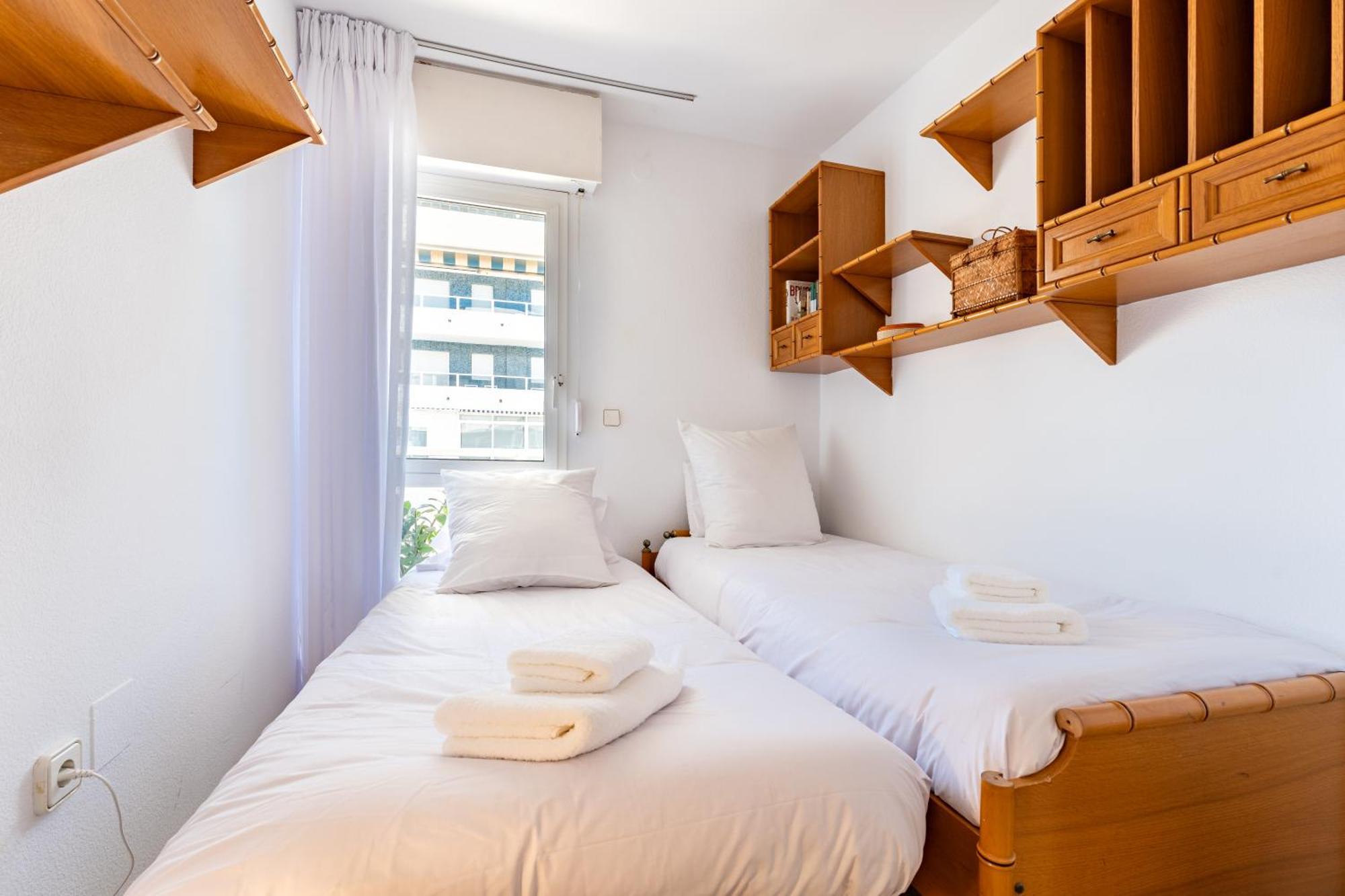 Tropico Carihuela View & Parking Apartman Torremolinos Kültér fotó