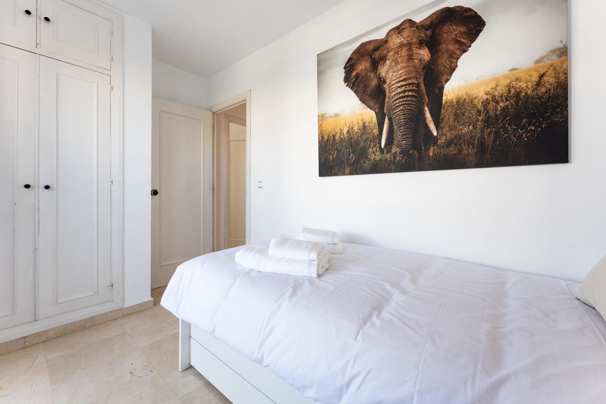 Tropico Carihuela View & Parking Apartman Torremolinos Kültér fotó