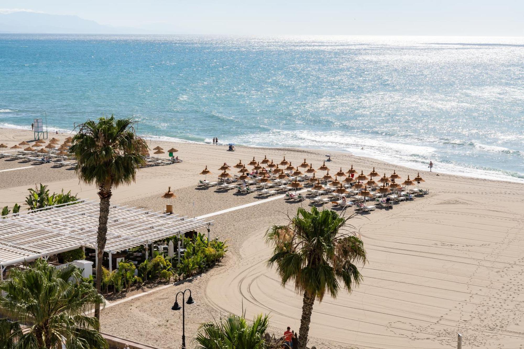 Tropico Carihuela View & Parking Apartman Torremolinos Kültér fotó